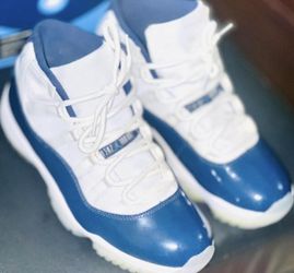 Air Jordan Retro 11 (Size 11.5) With OGBox*Cowboys*