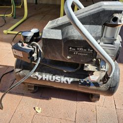 Husky 4gal Compressor