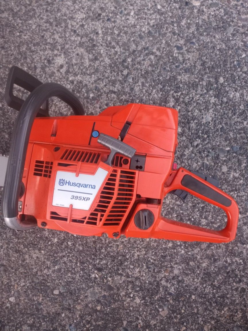 Husqvarna 395xp 32in Bar. Excellent condition. Four pick up fremont