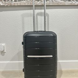 Samsonite Freeform Carry On 21” Hardside Expandable Luggage with Spinner Wheels