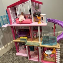 EPIC Dream house - Barbie