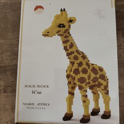 Magic Block Giraffe. Brand new 