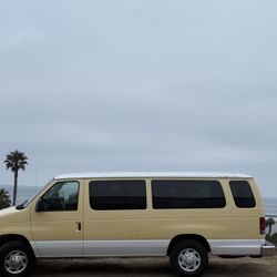 2007 Ford E-350