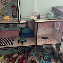 LOL Doll House 