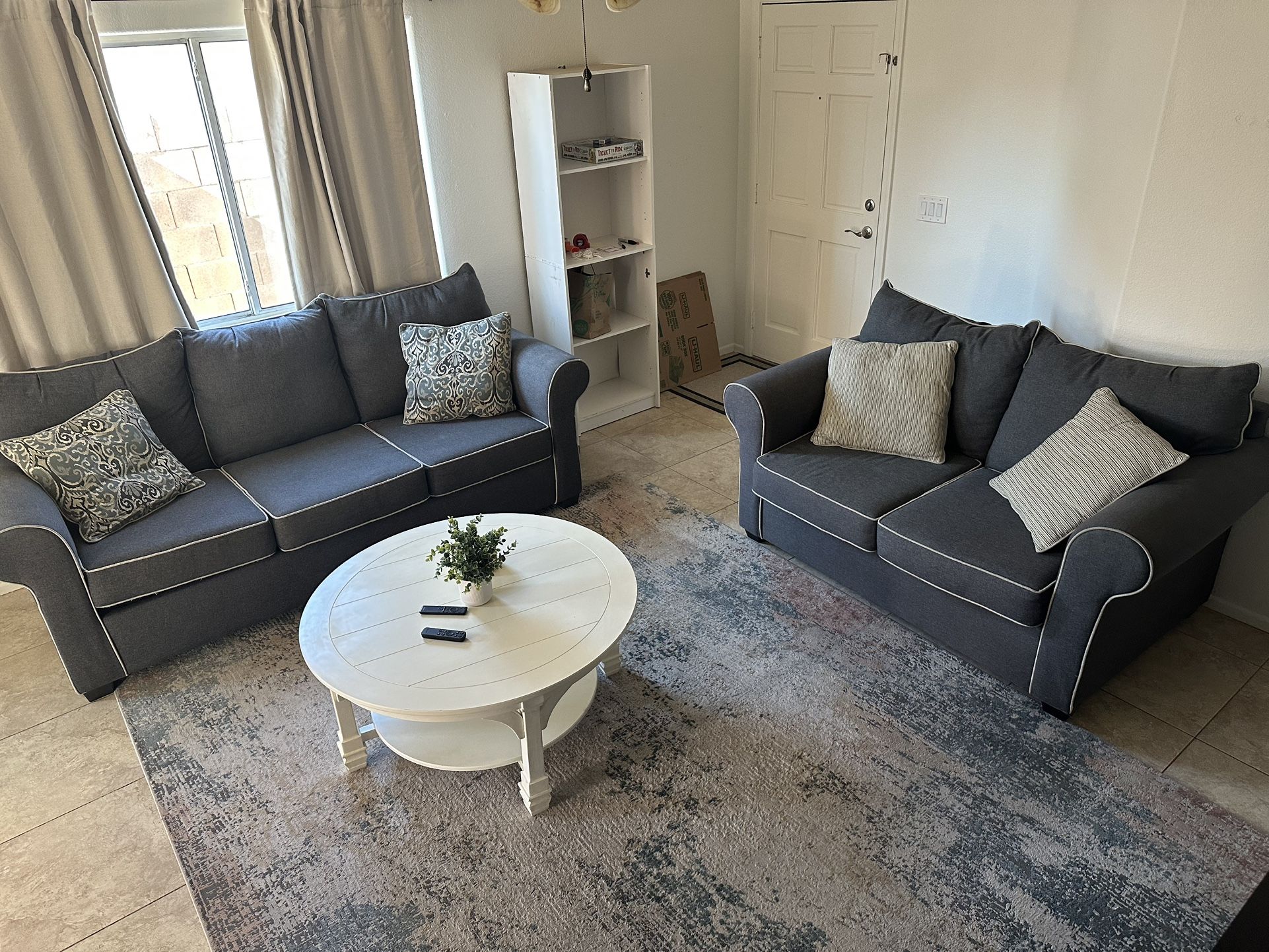 2-Piece Fabric Sofa / Fabric Couch Set