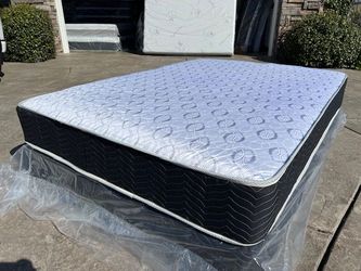 Queen Orthopedic Deluxe Collection Mattress!!