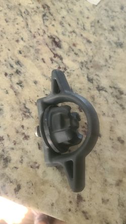2005-2015 TOYOTA TACOMA BED CLEAT LOCK OEM