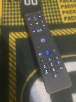 Xfinity XR15v2-UQ Voice Remote.