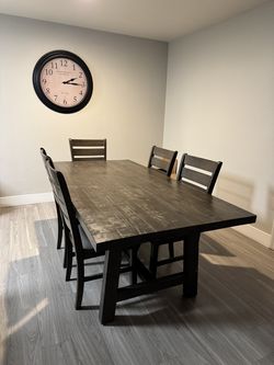 Dining table with chairs