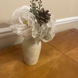Small Vase With Flower 3$