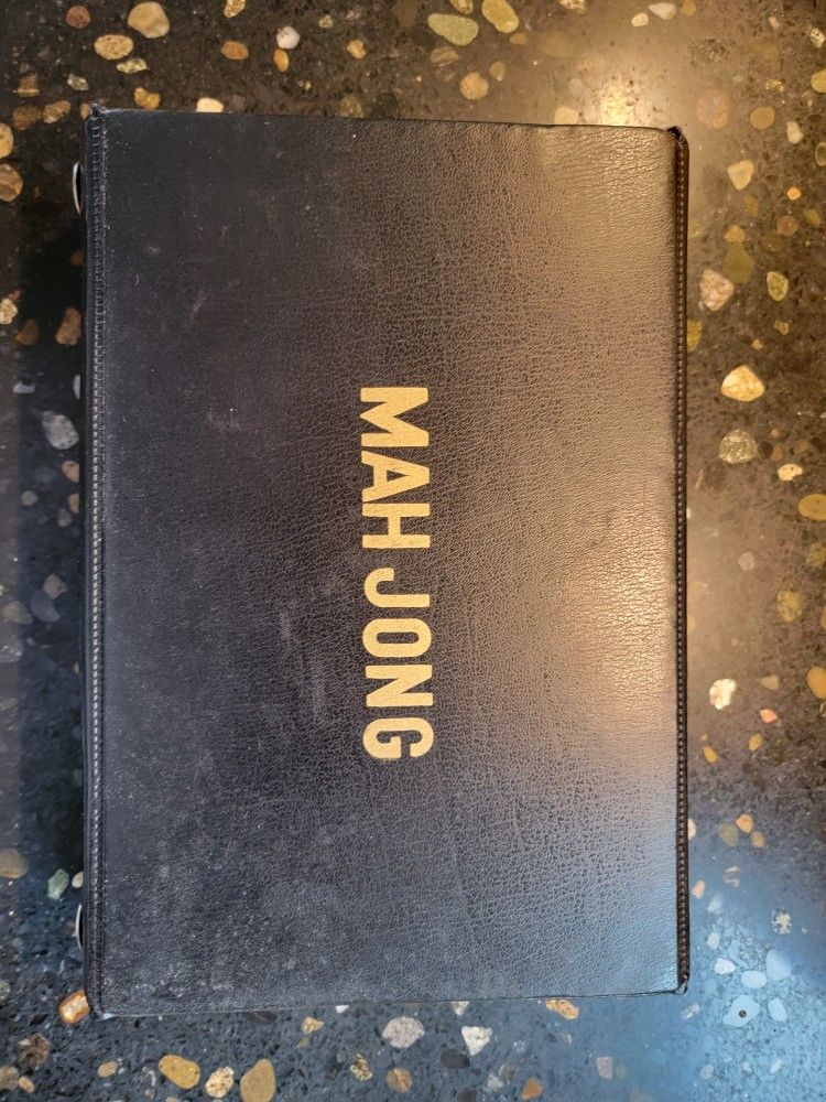 Mah Jong set (Chinese)