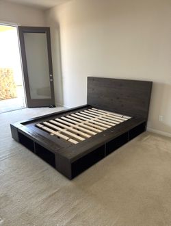 Living Spaces Queen Rustic Bed Frame