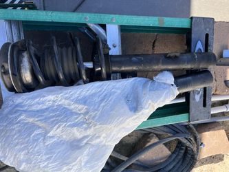 BMW 335i Stock front suspensions