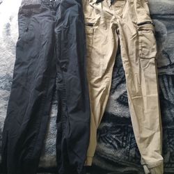 $20, 2 Pairs Boys Jogger Pants Size Large 10/12 