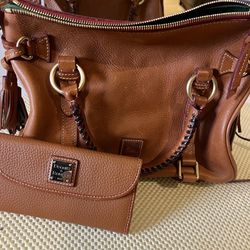 Dooney & Bourke Leather Purse 