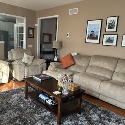 Power Reclining Sofa & 2 Chairs