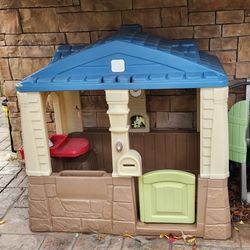 Play house