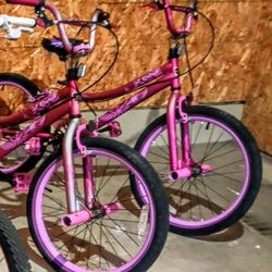 GIRL'S BIKES - MUST GO BEFORE MOVE