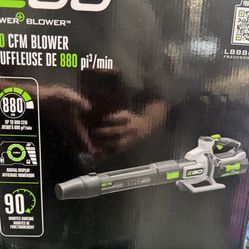 New EGO 880 Cfm Blower w/ Battery Kit
