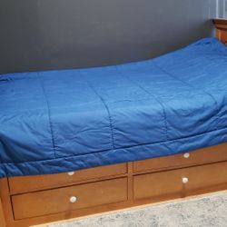 Twin Bed 