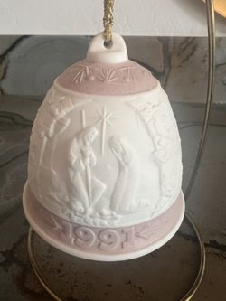 1991 Lladro Annual Christmas Bell (L5803m)
