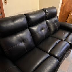 Black Leather Recliner Sofa ( Manual Recliner)