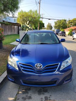 2011 toyota camry LE