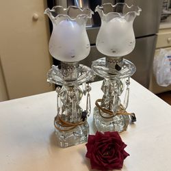 2 Antique Butiful Lamps 