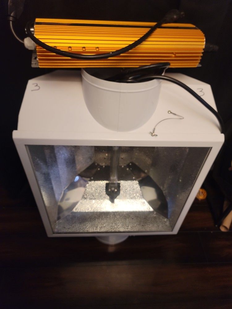 DE Air Cooled Hood With Light 1000W And Inline Fan