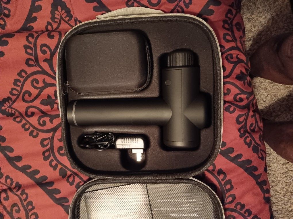 Very Good Personal Massage Gun From Bed Bath And Beyond Gently Used
