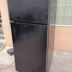 Refrigerator GE 