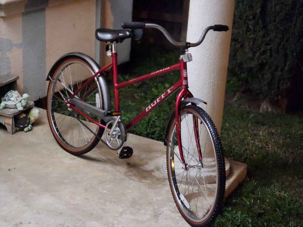 26"×20" Almost New Cruiser Bike