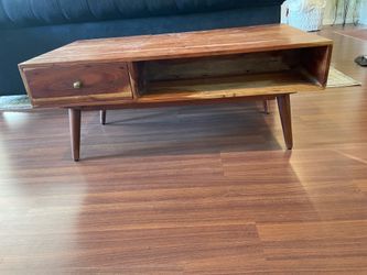 Mid-Century wood coffee table with 2 drawers