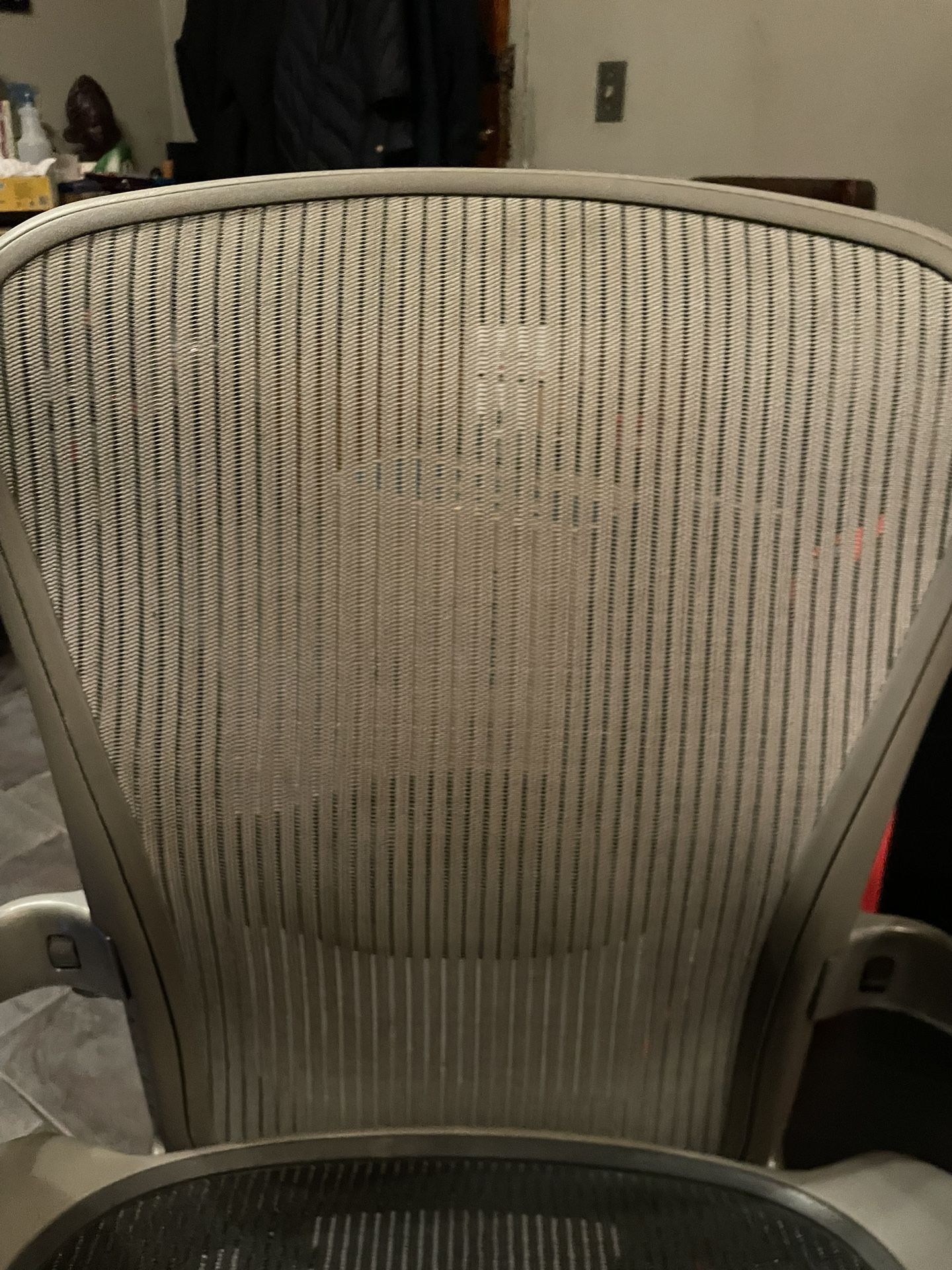 Herman Miller Aeron Chair Like New