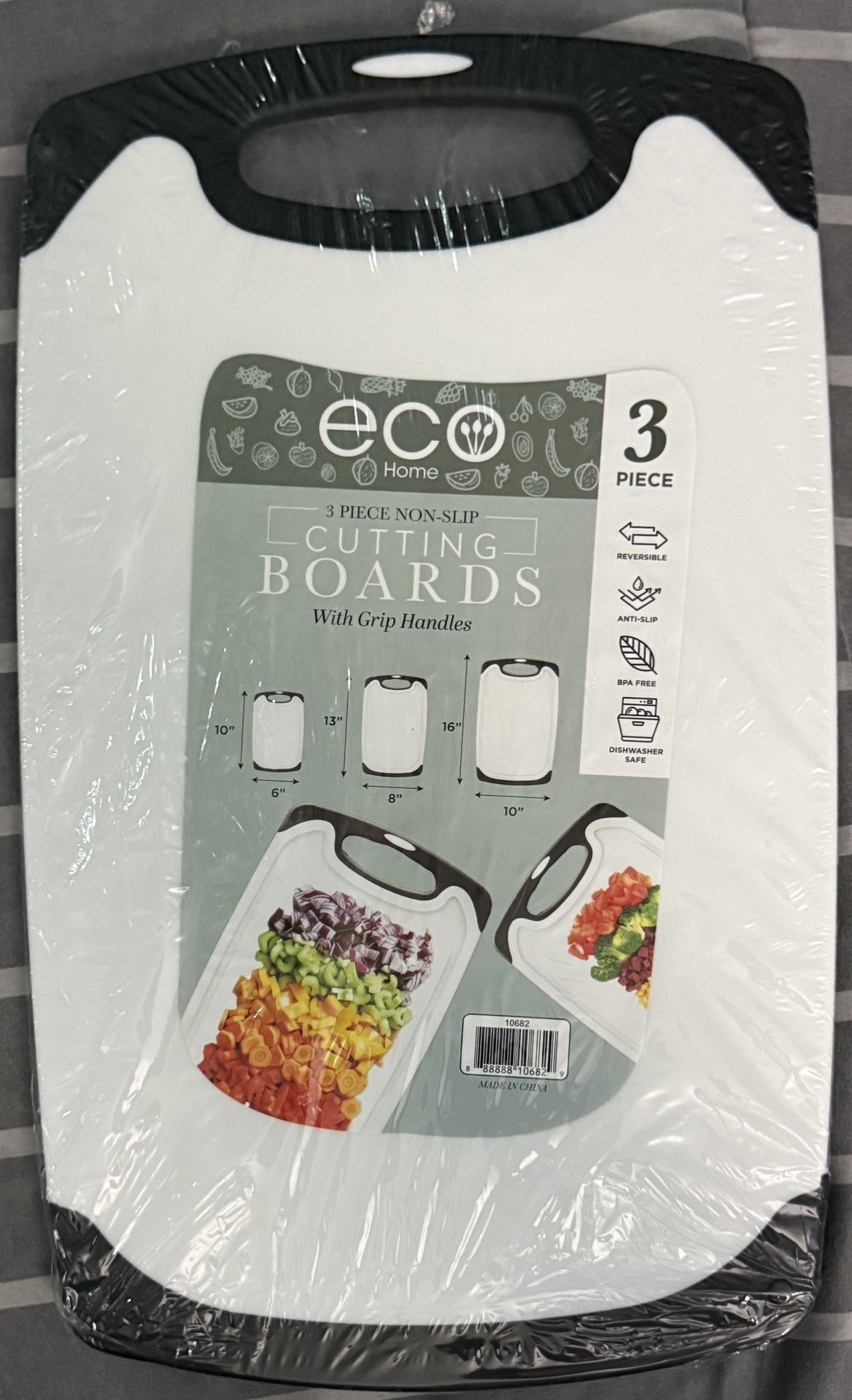 3 Piece Cutting Board Set - BPA Free - Dishwasher Safe - New