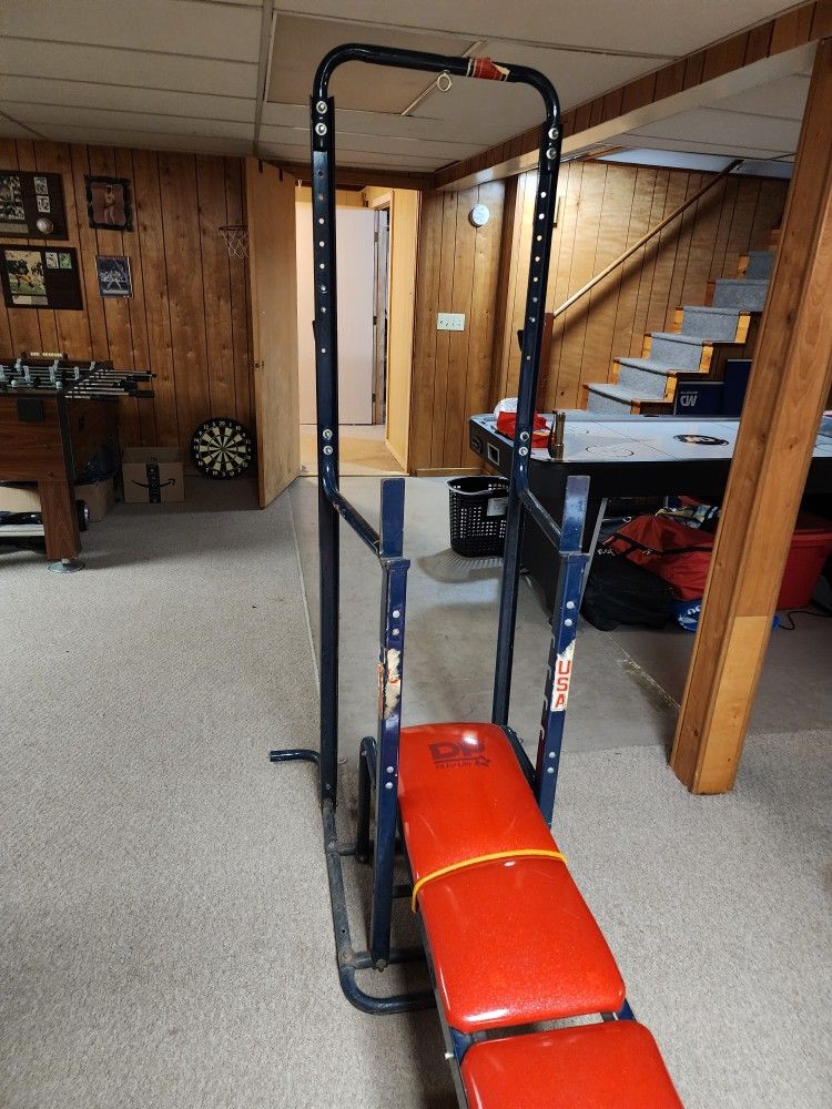 Weight Bench