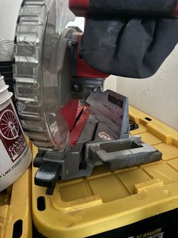 Milwaukee 10” miter saw cordless M18