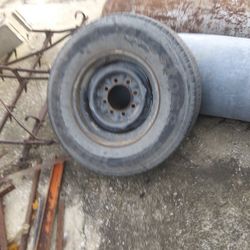 Wheel 17 Inch 8 Bolt With Tire