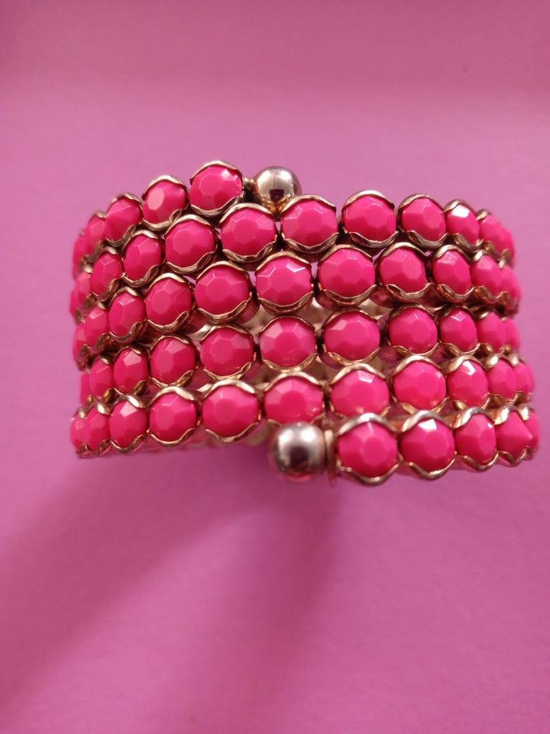  Five Roll Bracelet With Silver Tone