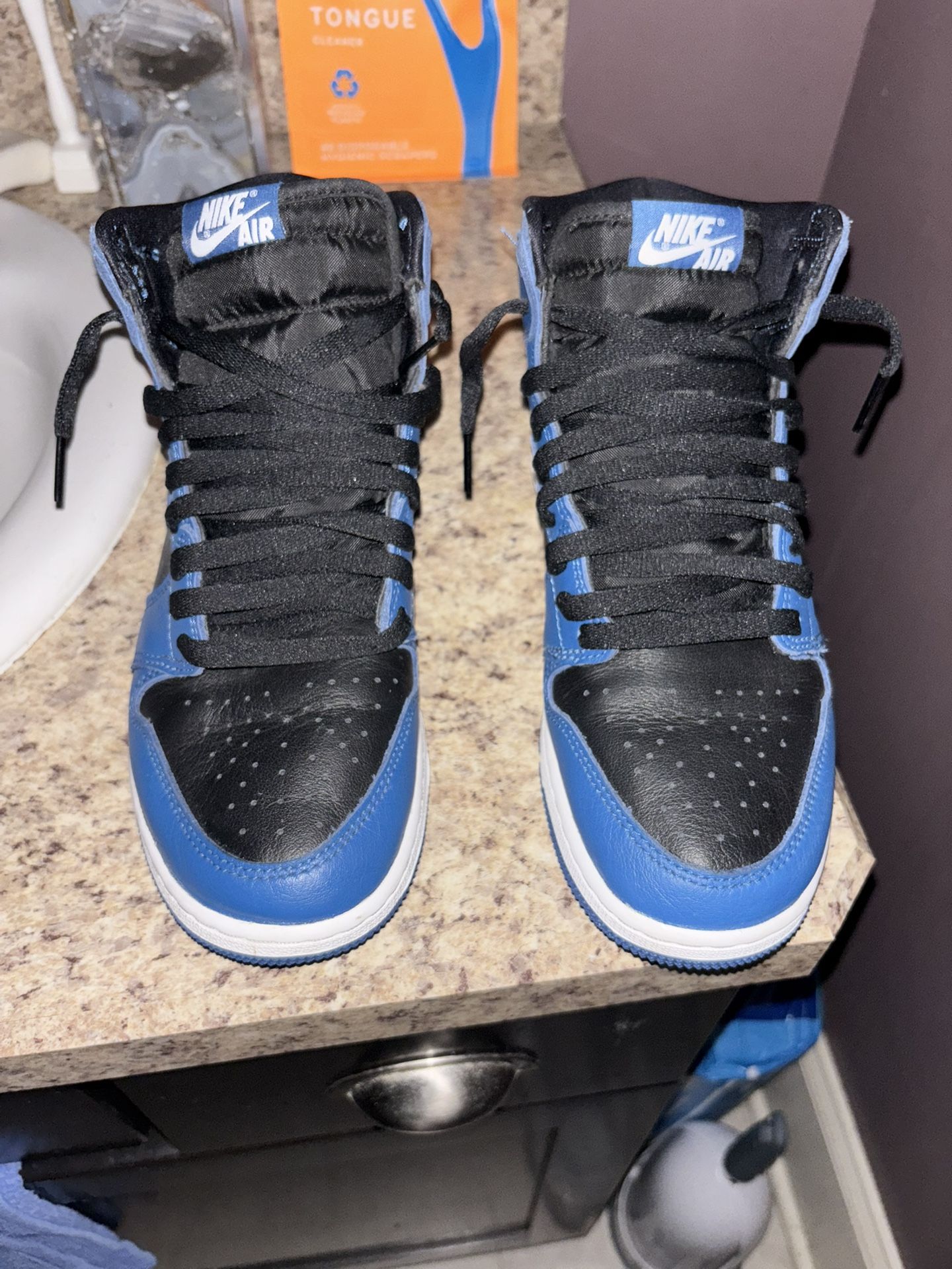 Retro High OG Marina Blue Air Jordan 1s