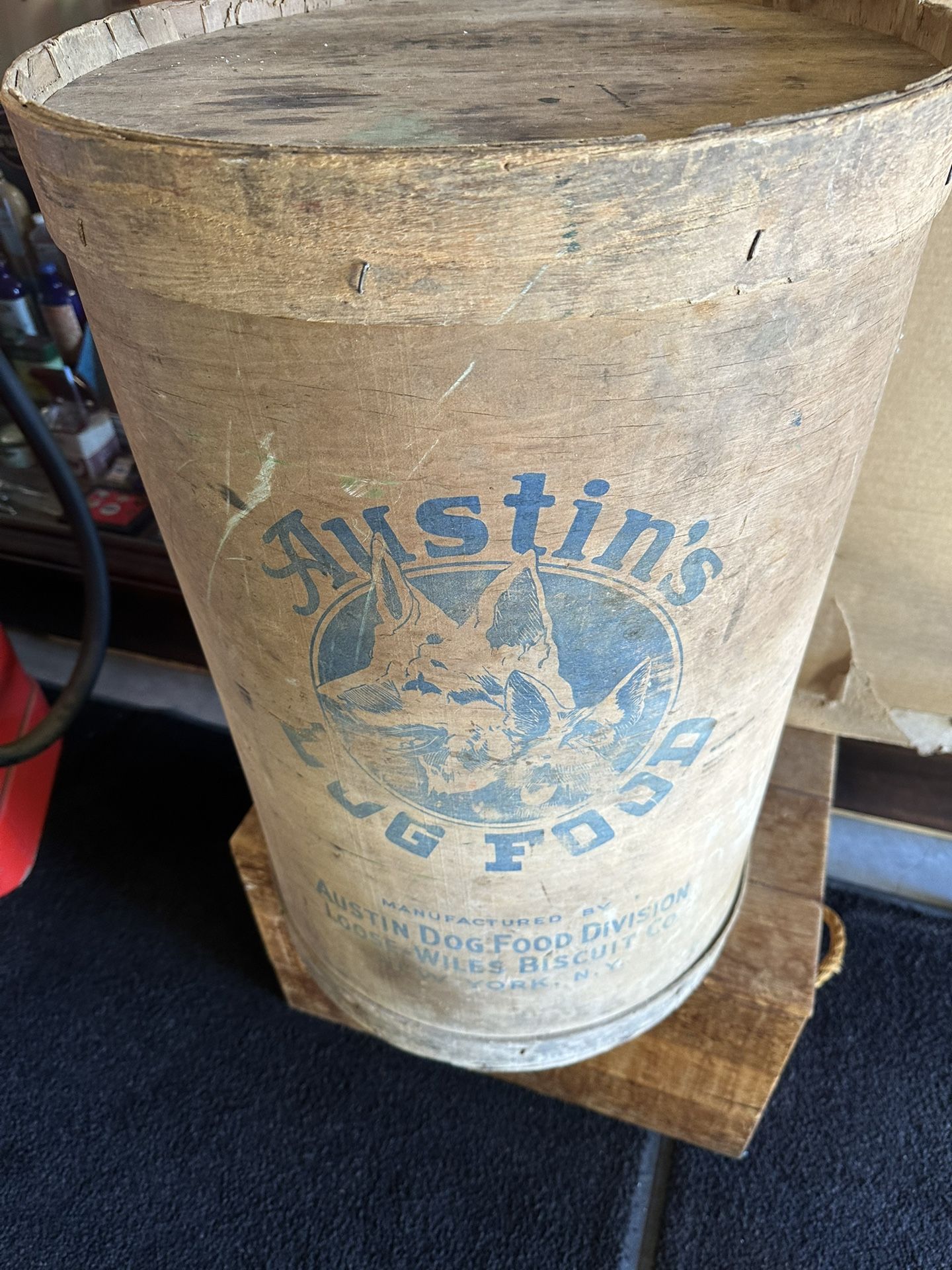 General Store Dog Food Storage Container