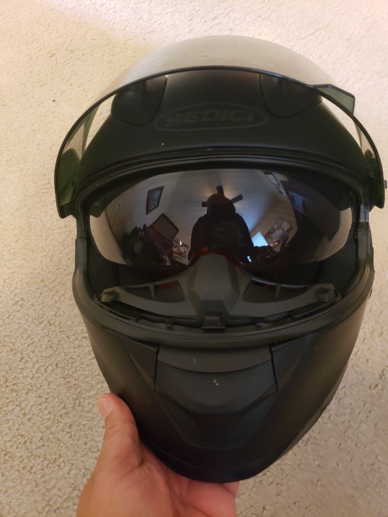 Sedici Strada Parlare Sena Bluetooth Helmet