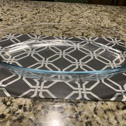 New  Glass Oval Baking Dish 10 By 17 Inches  W/ High Sides