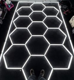 13 HEX LIGHT WITH OUTLINE