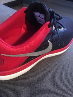 Nike shoes new size 10