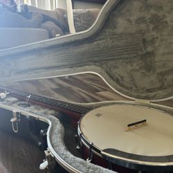 Banjo And Travel Case