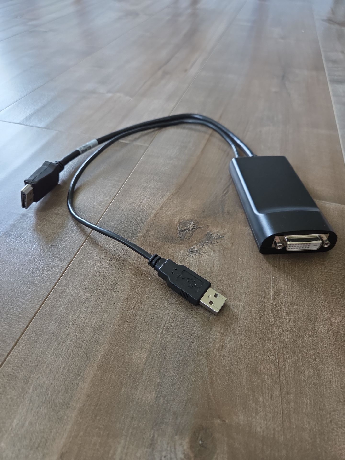 Genuine HP DisplayPort to DVI Adapter - Part No: 492329-002
