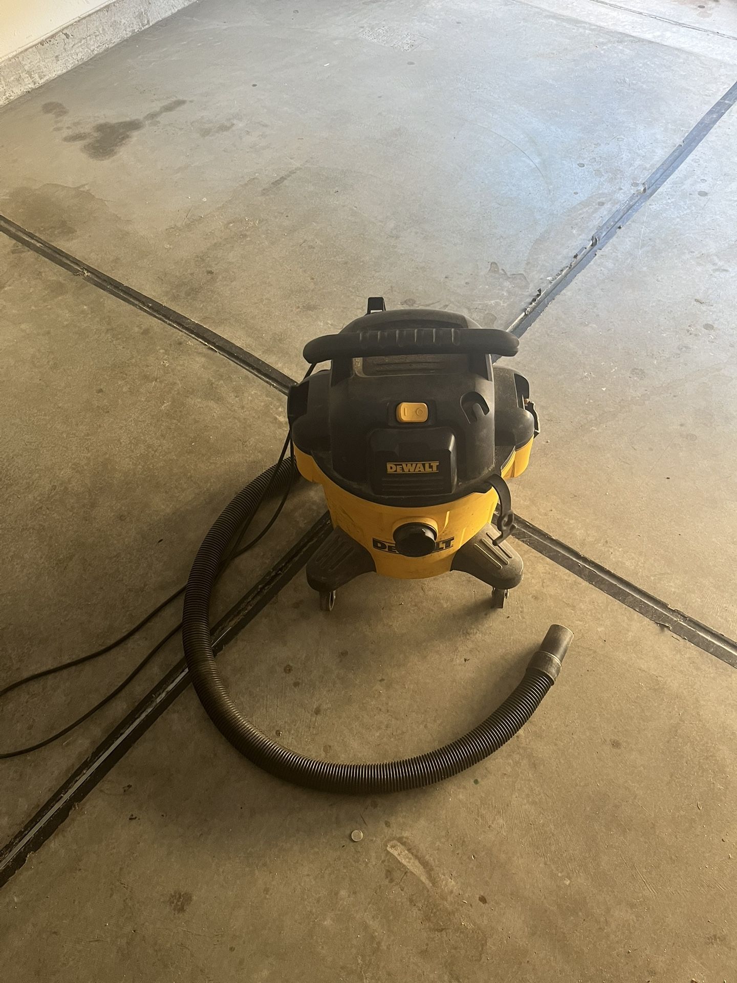 Shop Vac Dewalt