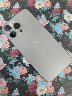 iPhone 15 Pro Max 6.7" (Unlocked) 256GB Excellent Natural Titanium