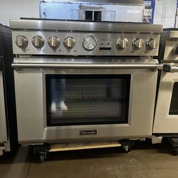 THERMADOR 36”WIDE DUAL FUEL RANGE STOVE